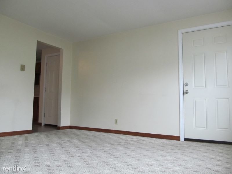 5 Mason St Unit A, Taunton, MA 02780 Apartment for Rent in Taunton