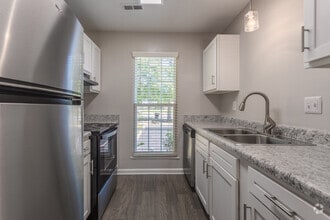 Interior Photo - The Henley