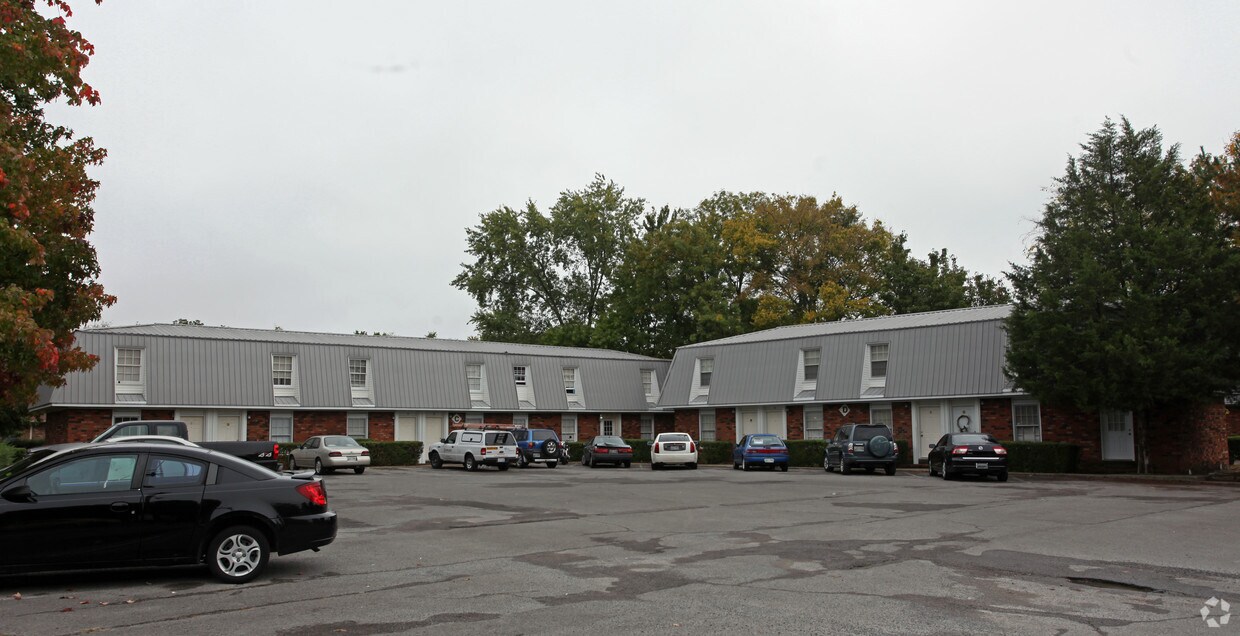 Building Photo - 1007 Sloan St