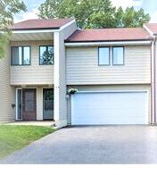 ¡Ubicación increíble! Cerca de restaurantes, hospitales, tiendas y escuelas. - 334 W 5th St