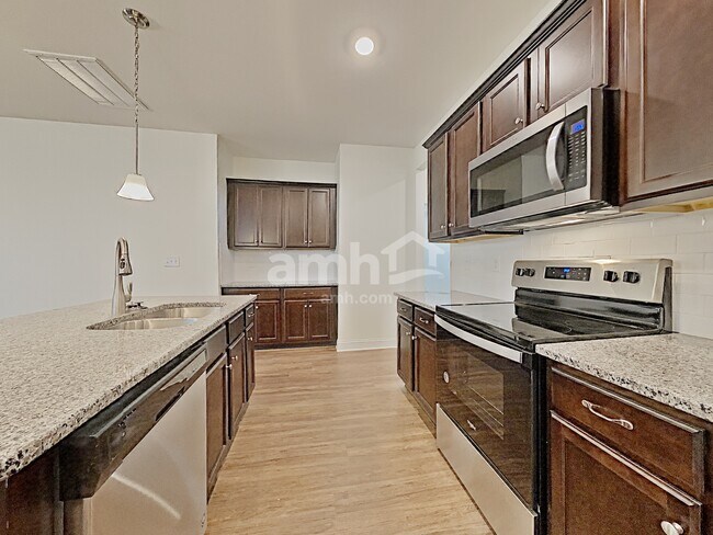 Foto del edificio - 427 Catawba St