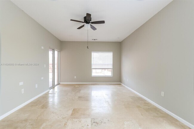 Building Photo - 1441 SW Flounder Ln