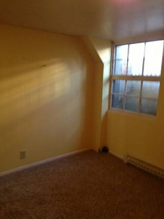 Building Photo - Studio One Bedroom at 11th and Mill - avai...