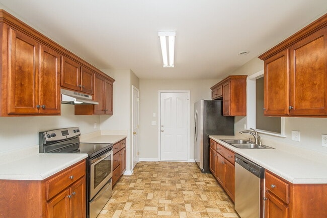 Building Photo - 3615 Stevens Bend Dr