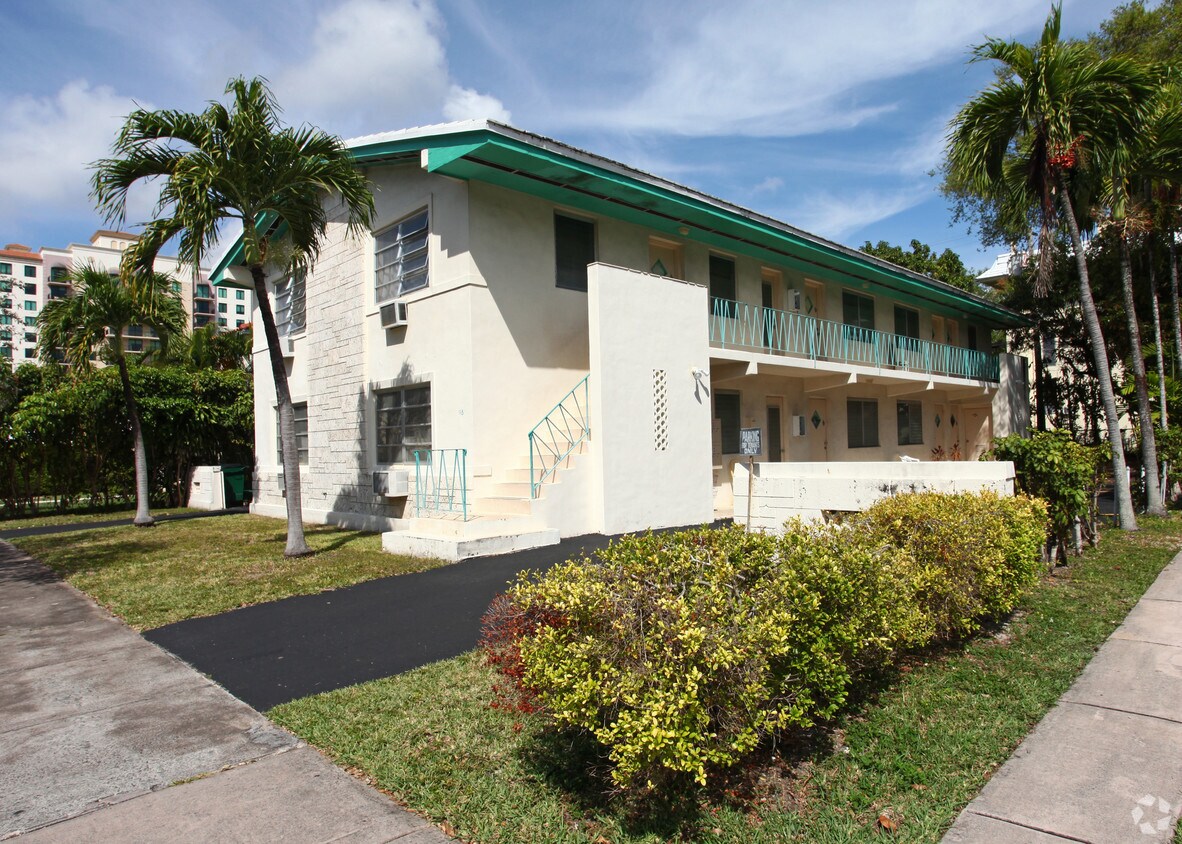 Building Photo - 115 Salamanca Ave