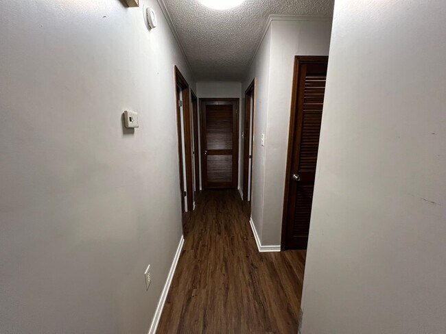 Foto del edificio - 5100 Beatline Rd