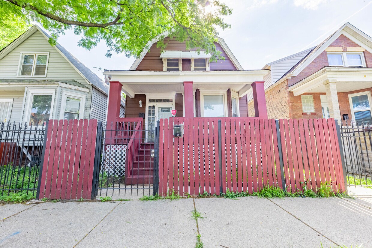 Foto principal - 6627 S Wolcott Ave