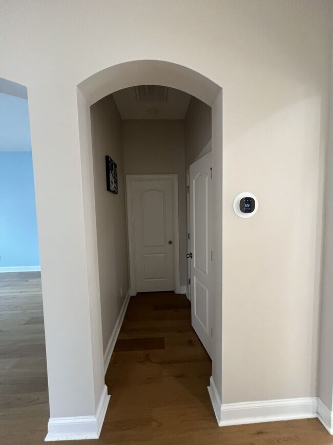 Foto del edificio - Beautiful 3BR/2.5BA Home in the Ballantyne Area; Great Schools!; Lawn Maintenance Covered