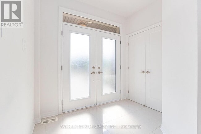Building Photo - 748 Fiddlehead St
