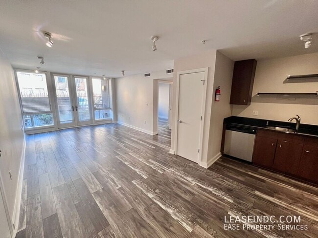 Photo - 1423 Newton St NW Apartment