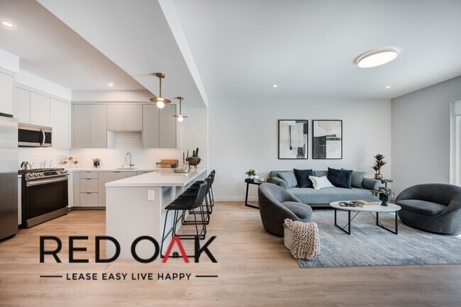 Foto del edificio - 2405 Hauser Blvd