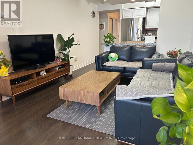 Photo du bâtiment - 10 Northtown Way