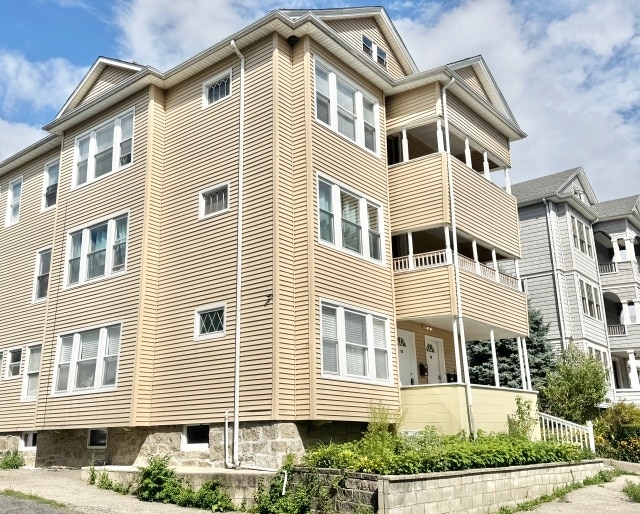Building Photo - 30 Loxwood St