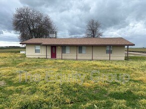 Building Photo - 14851 Rd 72