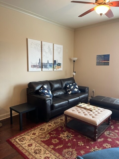 Primary Photo - 360 Chambers St