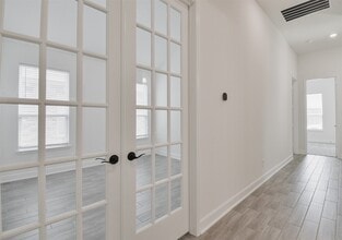 Building Photo - 13207 Westmont Heights Ln Building Photo - 13207 Westmont Heights Ln