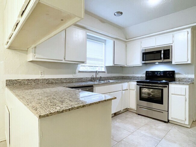 Building Photo - 10512 Harvest Moon Ave