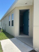 Building Photo - 1817 Walnut Crk Dr