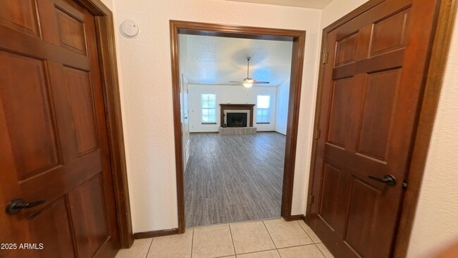 Building Photo - 3838 E Contessa St