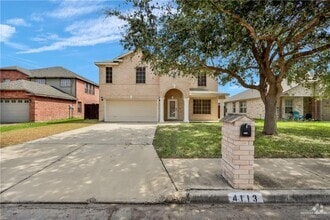 Building Photo - 4113 Periwinkle Ave