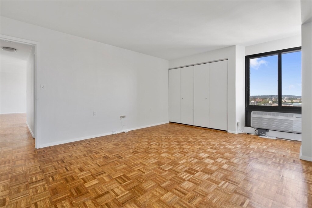 Foto del edificio - 1170 Massachusetts Ave