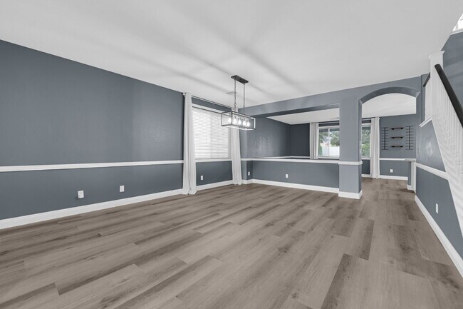 Building Photo - 4319 N Thunder Twice St