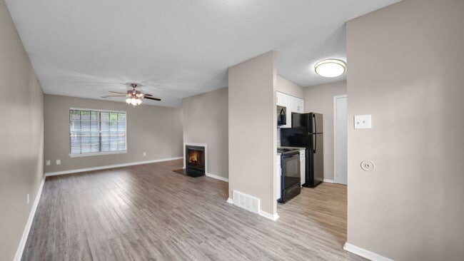Building Photo - The Birches Apartment Homes