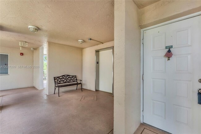Building Photo - 9511 Weldon Cir