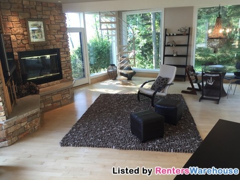 Foto del edificio - 5126 Country Club Beach Rd