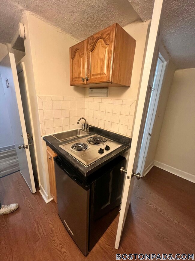 Foto del edificio - 49 S Huntington Ave