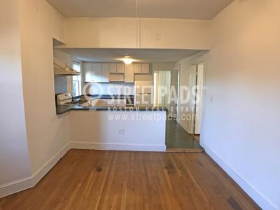 Building Photo - 4 bedroom in Boston MA 02135