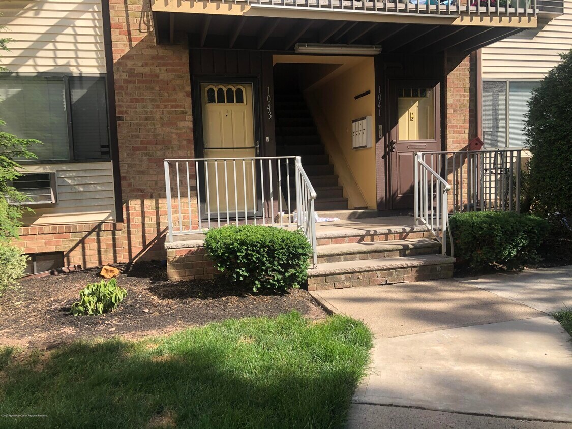 1043 Cricket Ln Unit 1043, Woodbridge Township, NJ 07095 Condo for