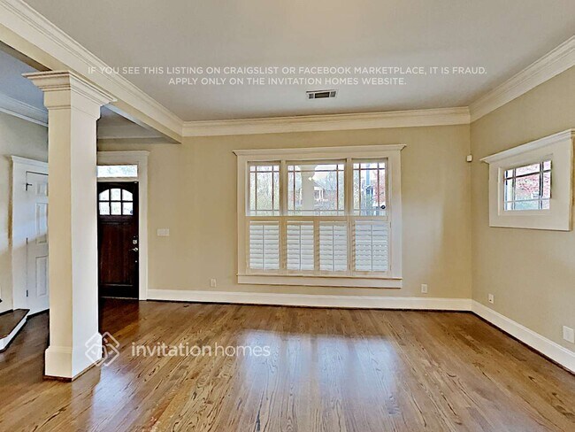 Foto del edificio - 2350 Bouldercliff Way SE