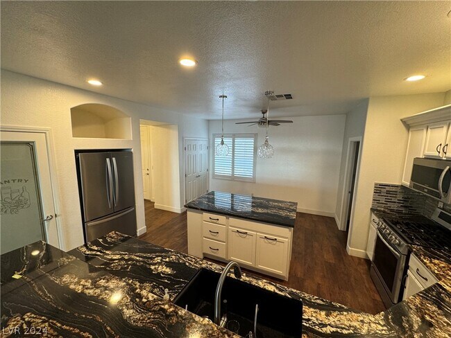 Building Photo - 4508 Harvest Night St