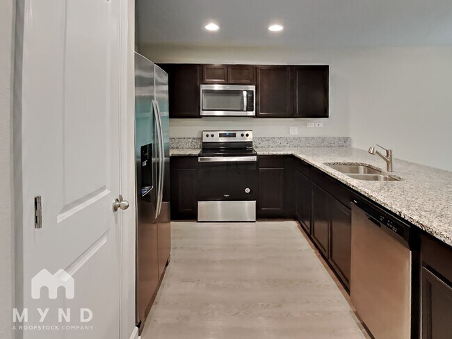 Foto del edificio - 791 Henley Ct