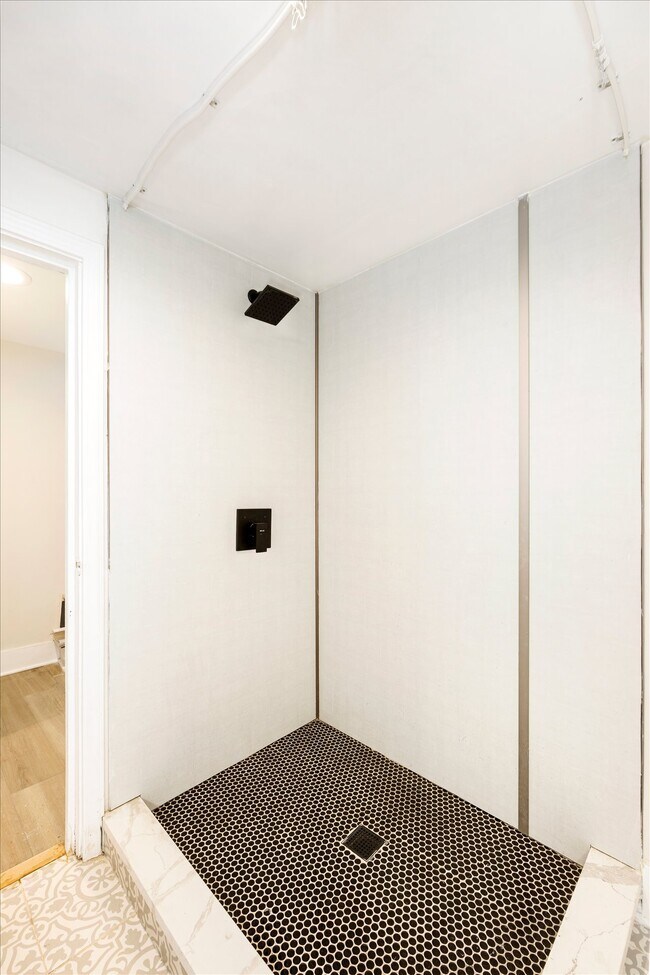 Foto del edificio - 4849 W Hutchinson St