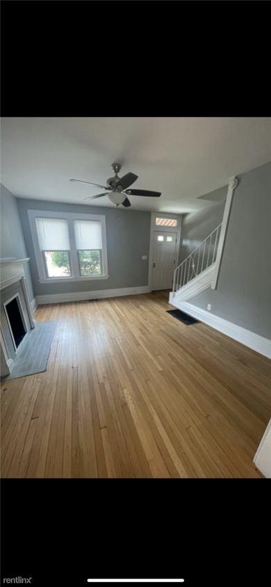 Foto del edificio - 2 br, 1 bath Townhome - 528 South Drexel A...