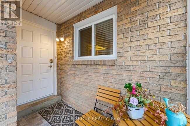 Building Photo - 112 Kersey Crescent