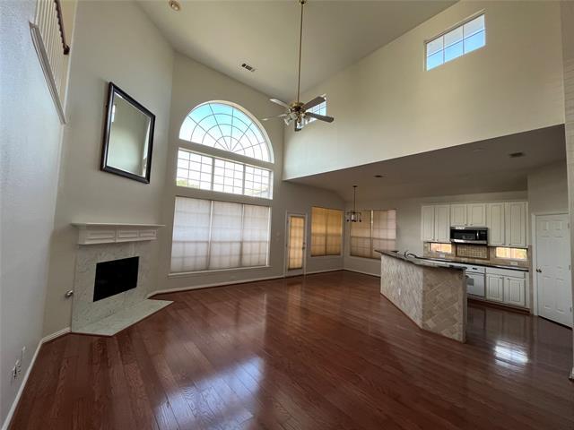 Building Photo - 11720 Cotswold Dr
