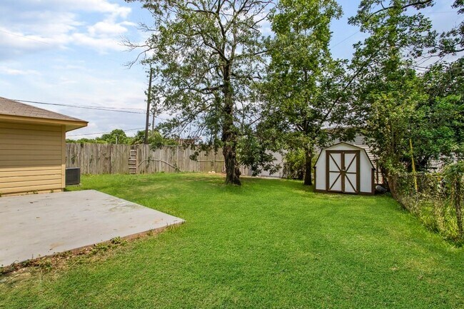 Foto del edificio - 13226 Rockglen St