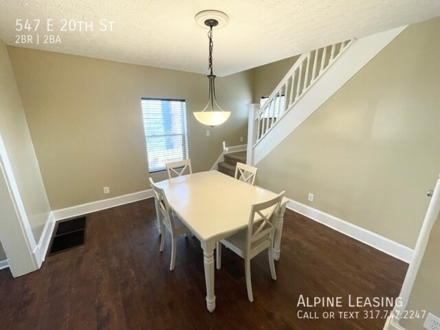Building Photo - less than a block from both CFI School 27 ...