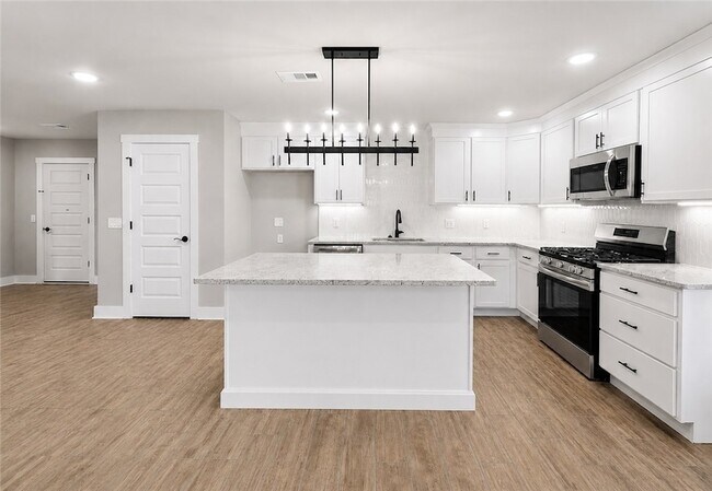 Foto del edificio - 4302 SW Adams Rd