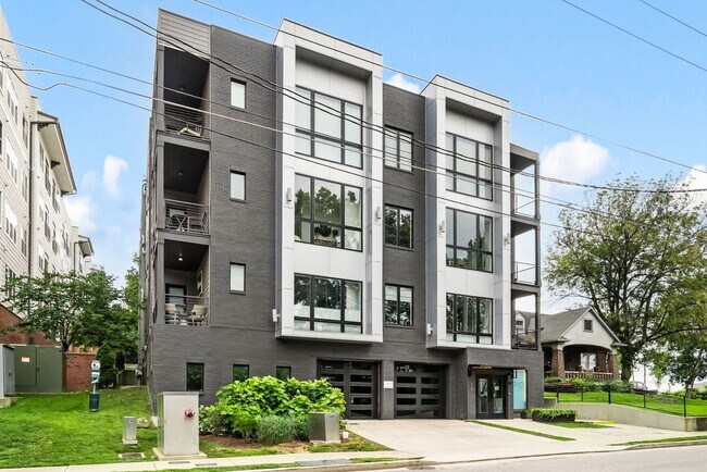 Foto del edificio - 119 Acklen Park Dr