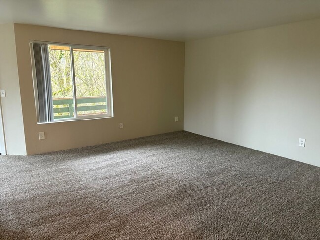 Foto del edificio - Don't Miss Out On This Deal! 2 Bed 2 Bath ...