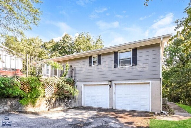 Foto del edificio - Beautiful 3-Bed Home - Minutes from Downtown Chattanooga!