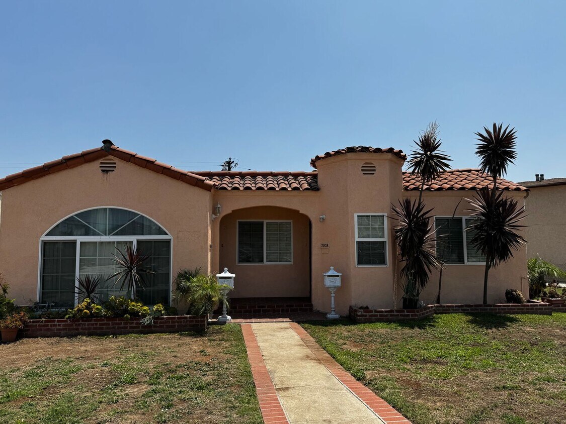 Foto principal - 2936-2938 Front St