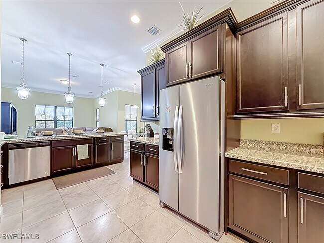 Foto del edificio - 5130 Monza Ct