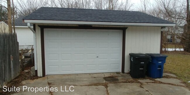 Building Photo - 2 br, 1 bath House - 2633 Cascade Ct