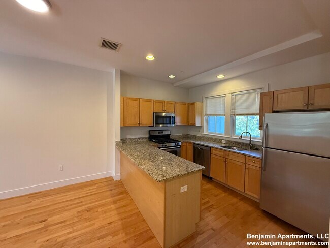 Foto del edificio - 137 2nd St