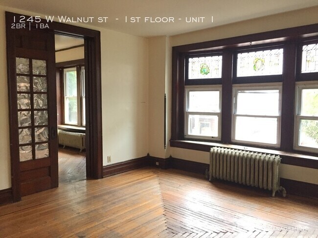 Building Photo - 1245 W Walnut St